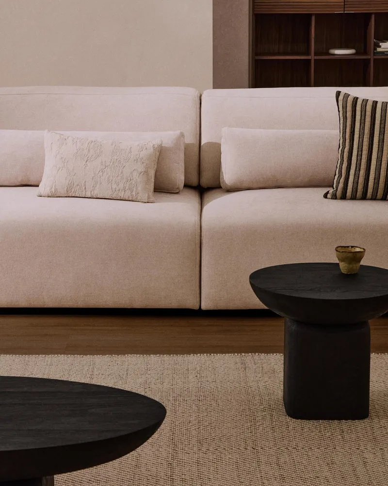 6-Sitzer-Sofa Lares mit elektrisch ausfahrbaren Sitzen und verstellbarer Kopfstütze in bei