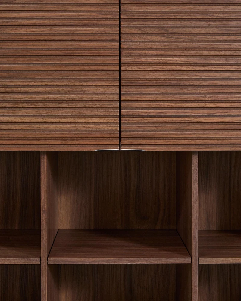 Highboard Norlen mit 4 Türen aus Nussbaumfurnier FSC Mix Credit 100 x 163 cm