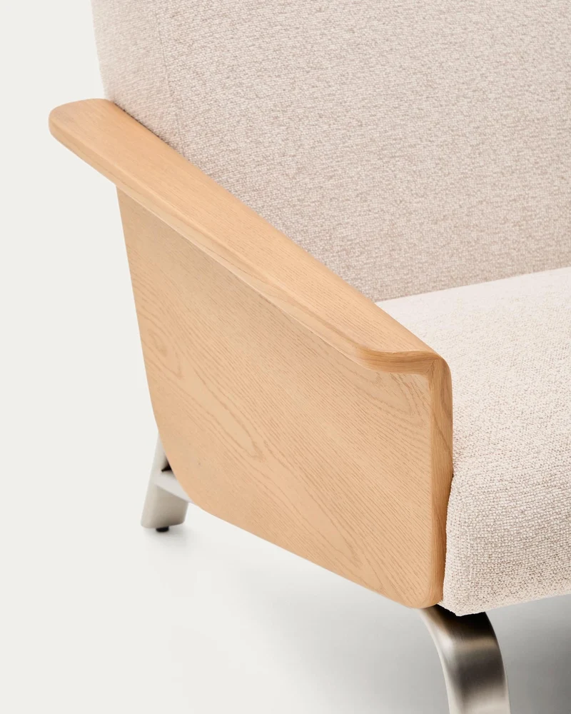 Sessel Amsen in Beige aus Eichensperrholz mit Beinen aus em gebürsteten Edelstahl