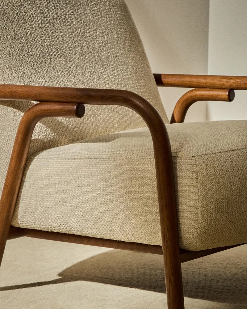 Sessel Sylo aus beiger Chenille und massivem Eschenholz mit nussbaumfarbenem Finish, FSC 1