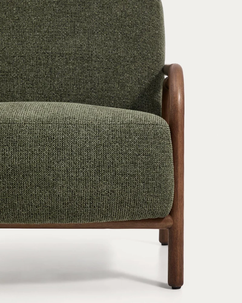 Sessel Sylo aus dunkelgrüner Chenille und massivem Eschenholz mit nussbaumfarbenem Finish,