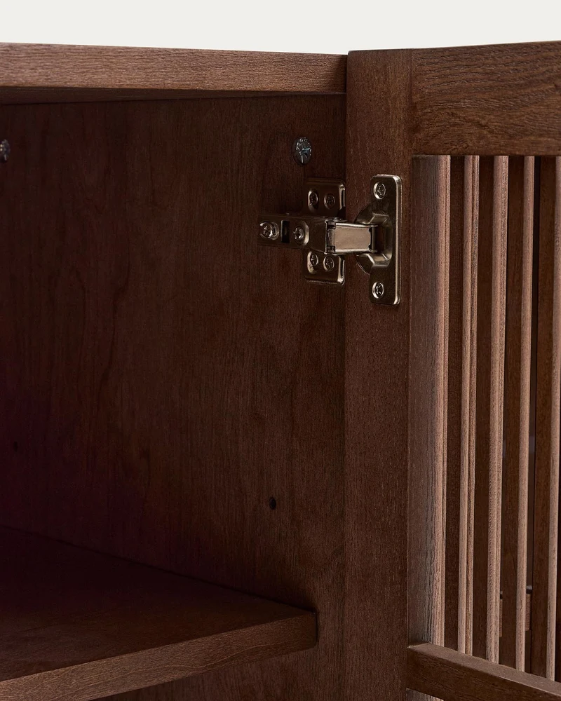 Sideboard Beyla mit 4 Türen aus Eschenfurnier und Massivholz aus Esche mit nussbaumfarbene
