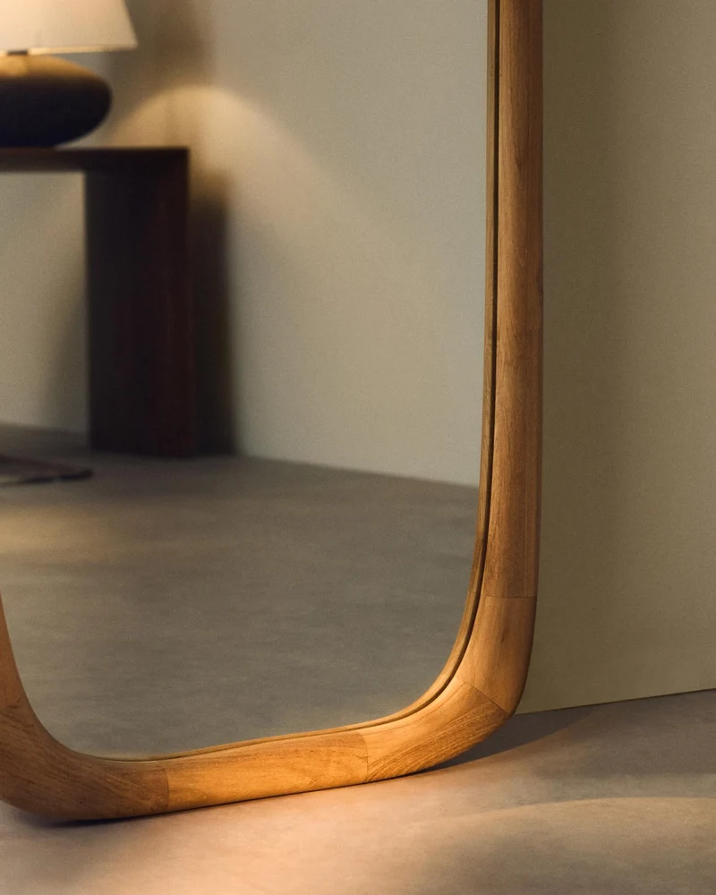 Spiegel Alura aus Teakholz 158 x 61 cm FSC 100 %