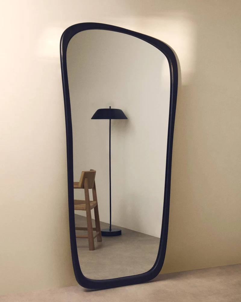 Spiegel Alura aus Teakholz schwarz 94,5 x 192 cm FSC 100 %