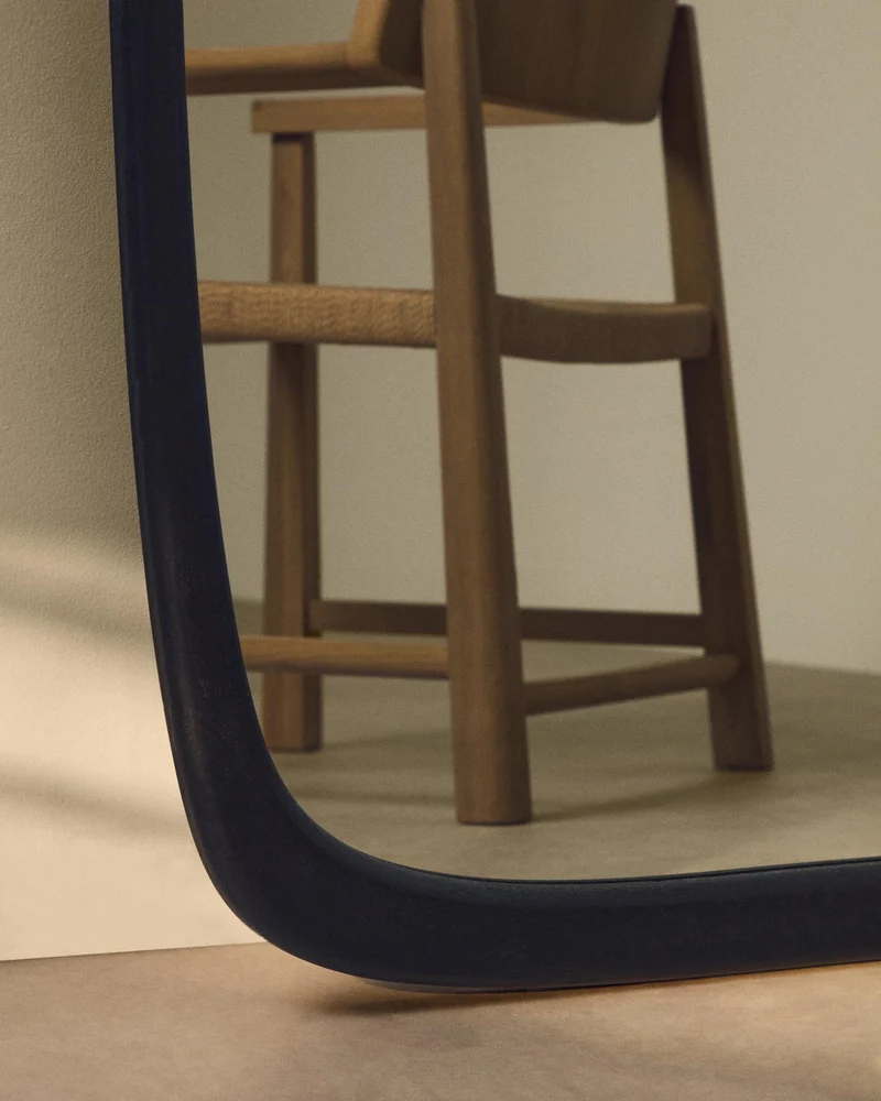 Spiegel Alura aus Teakholz schwarz 94,5 x 192 cm FSC 100 %
