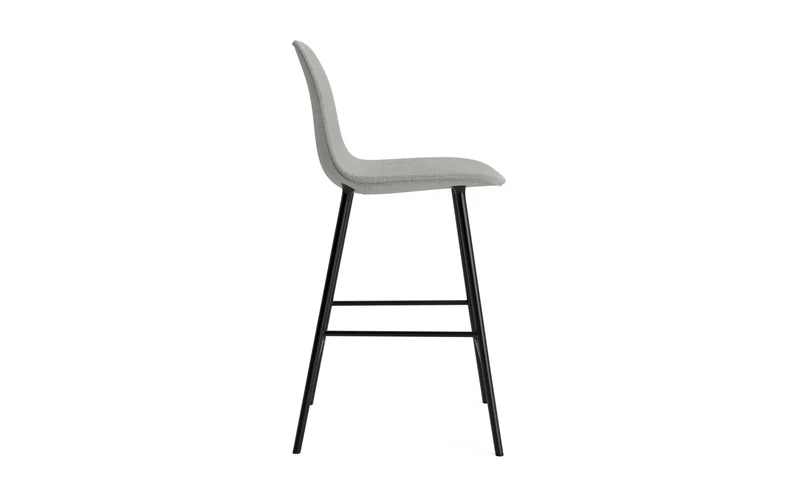 Form Barstuhl 65 cm gepolstert schwarz Stahl Remix