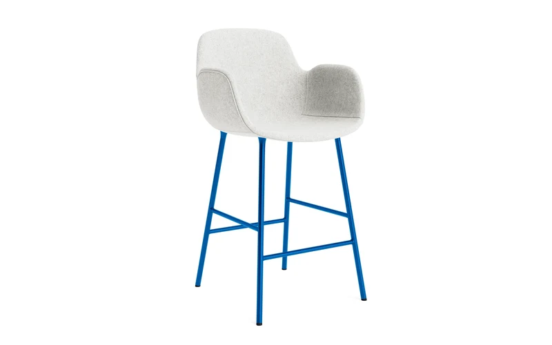 Form Barstuhl mit Armlehne 65 cm gepolstert Leuchtendes blau Stahl Hallingdal